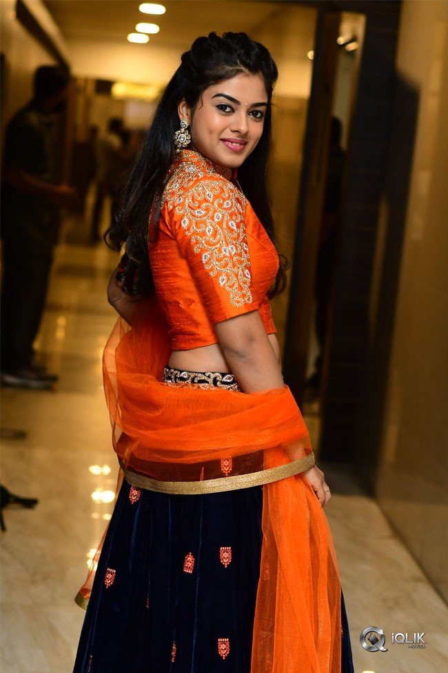 Siddhi-Idnani-New-Photos